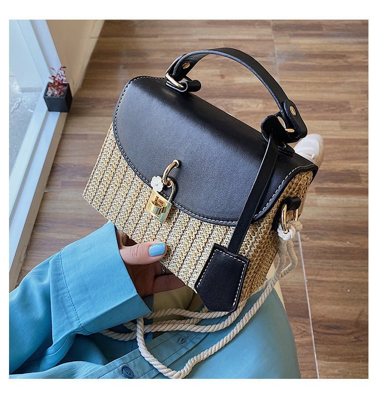 1493909582828.jpg Versatile Woven Shoulder Bag