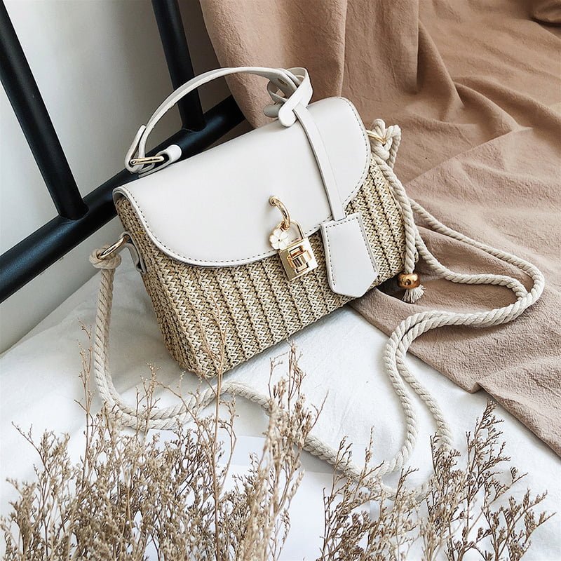 1682876841615.jpg Versatile Woven Shoulder Bag