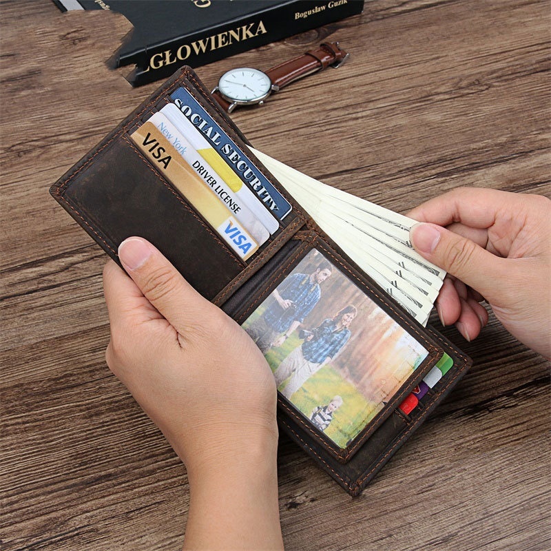 7ef1addb-c234-4dee-80fb-1d54a0ea9bef.jpg Classic Leather Wallet