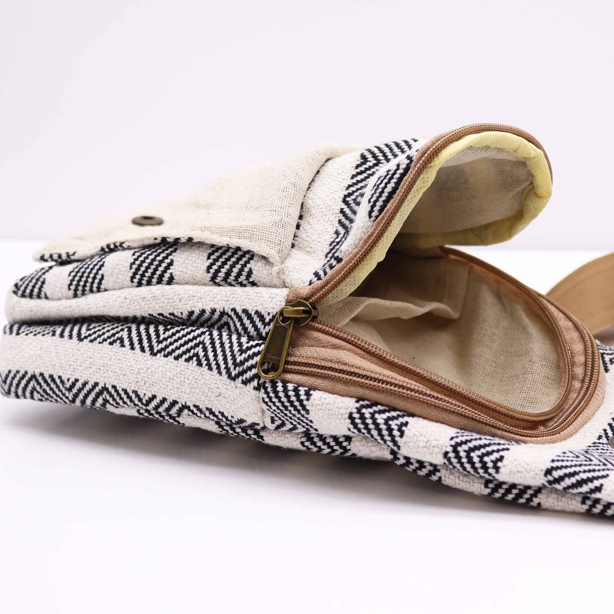 Cross-Body Bag Natural Cotton - Black & White - Image 3