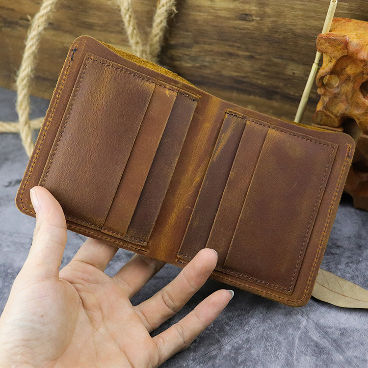 7d607599-c3df-4b6a-9930-13aef095d726.jpg Men's Slim Leather Wallet