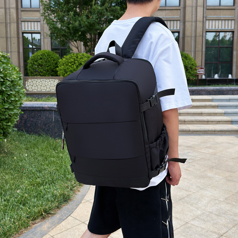 Women's Large Capacity Lightweight Multi-purpose Solid Color Travel Backpack - Image 2